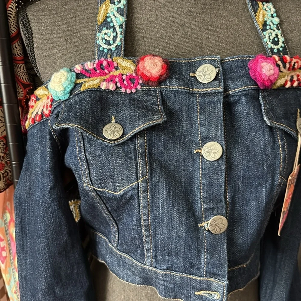 NWT Alma Soul off shoulder cropped Colorful embroidered Denim Jacket - Picture 2 of 10